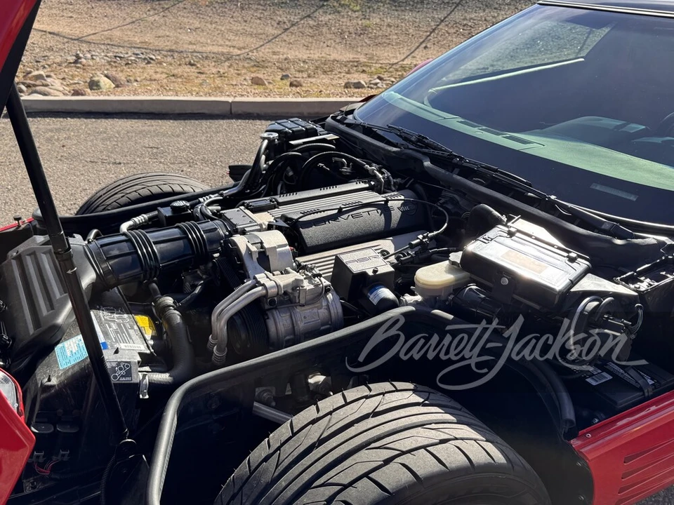 1992 Chevrolet Corvette C4 - Image 15 of 19