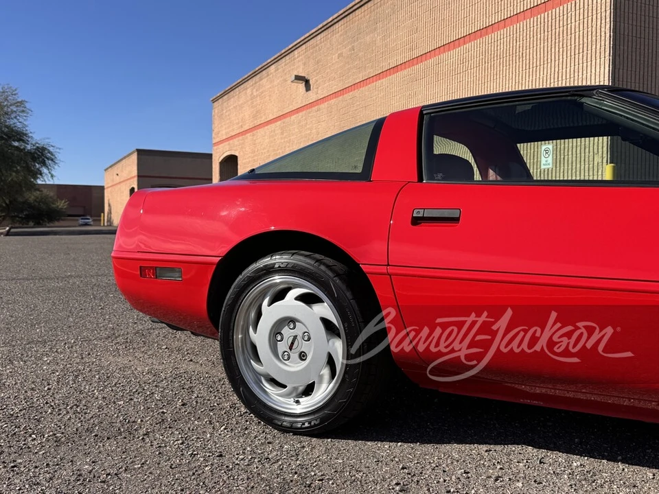 1992 Chevrolet Corvette C4 - Image 17 of 19