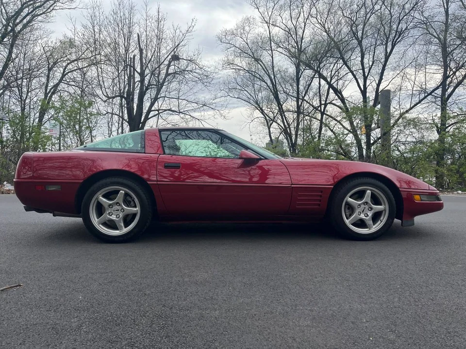 1992 Chevrolet Corvette C4 - Image 8 of 24
