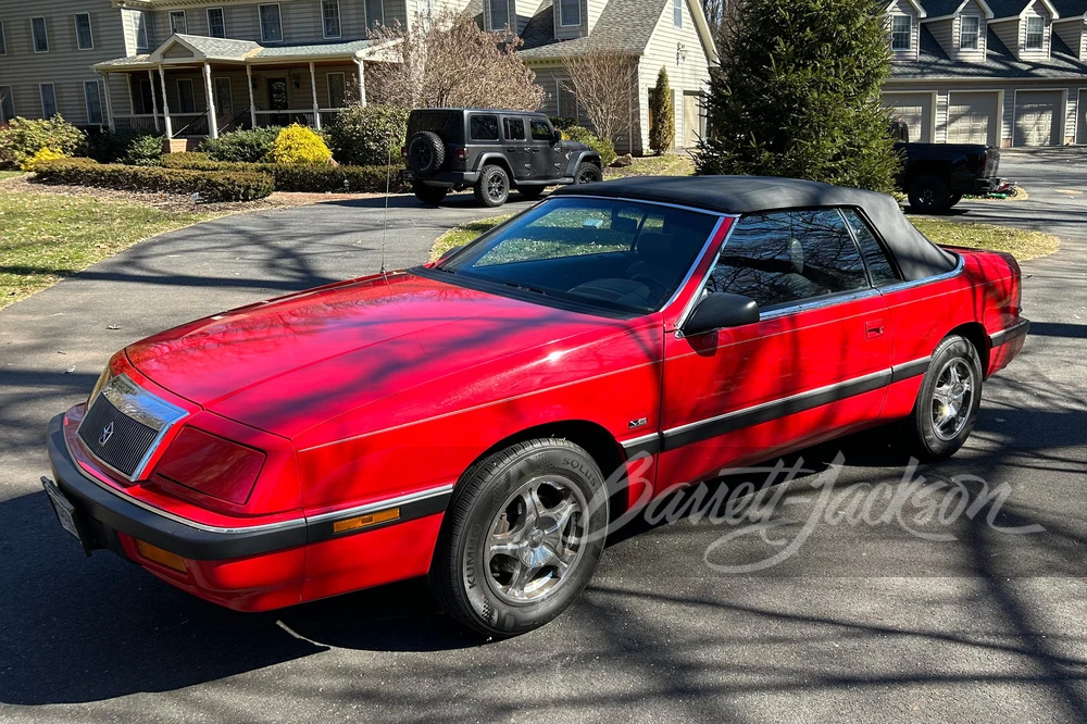 1992 Chrysler LeBaron - Image 11 of 15