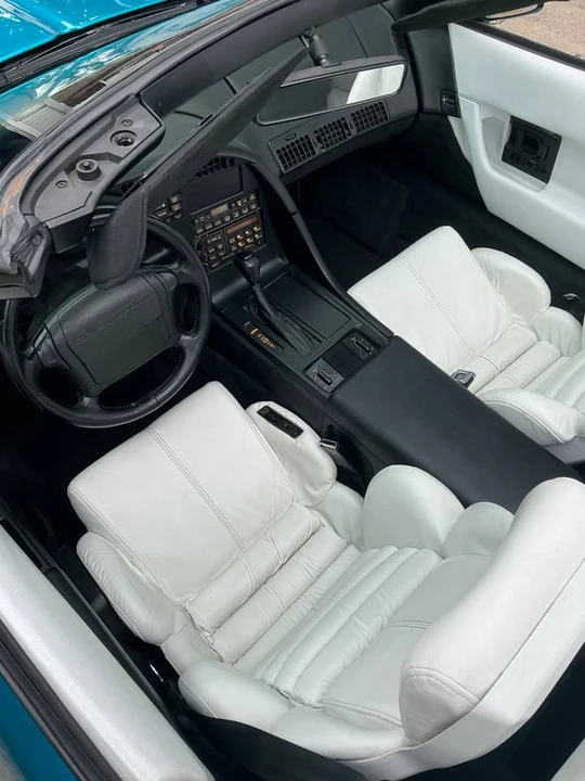 1992 Chevrolet Corvette C4 - Image 23 of 24