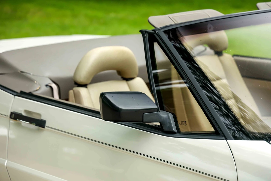 1992 Cadillac Allante - Image 20 of 31