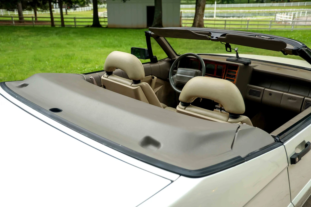 1992 Cadillac Allante - Image 25 of 31