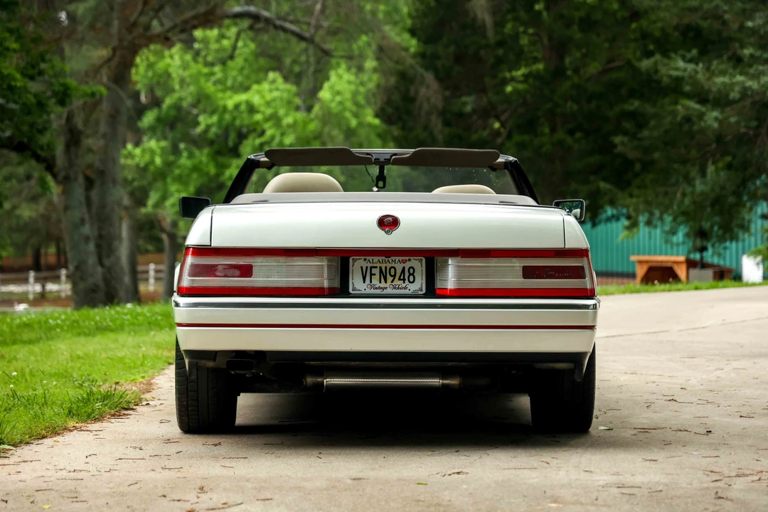 1992 Cadillac Allante - Image 5 of 31