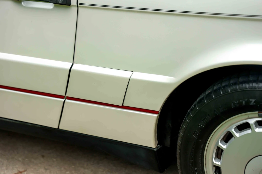 1992 Cadillac Allante - Image 31 of 31
