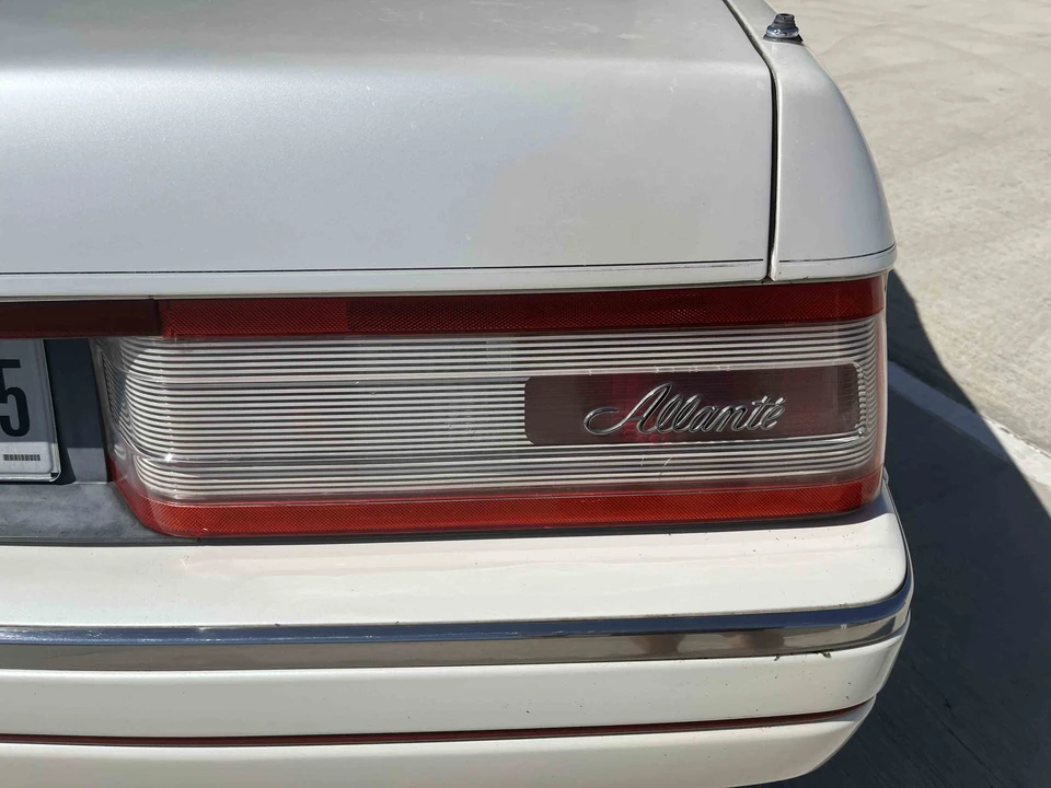 1992 Cadillac Allante - Image 20 of 31