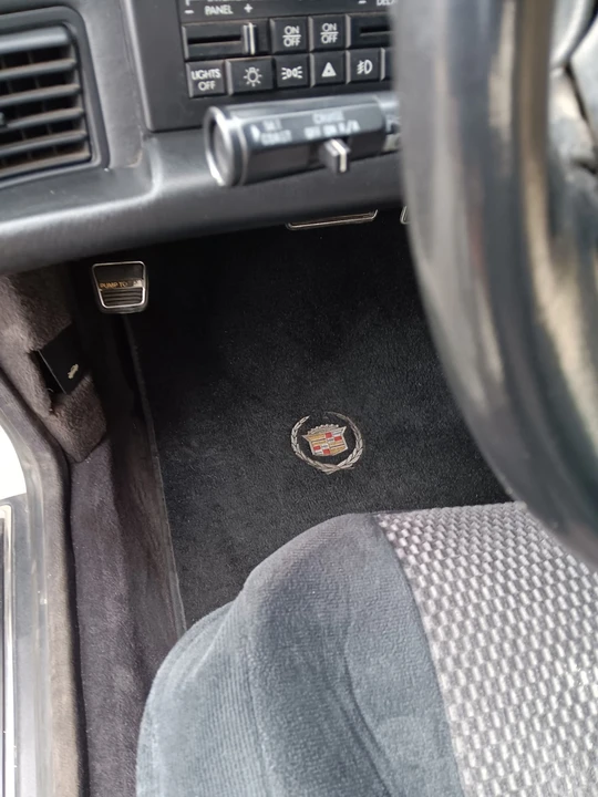 1992 Cadillac Allante - Image 26 of 31
