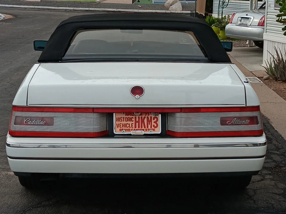 1992 Cadillac Allante - Image 5 of 31