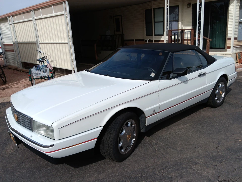 1992 Cadillac Allante - Image 2 of 31