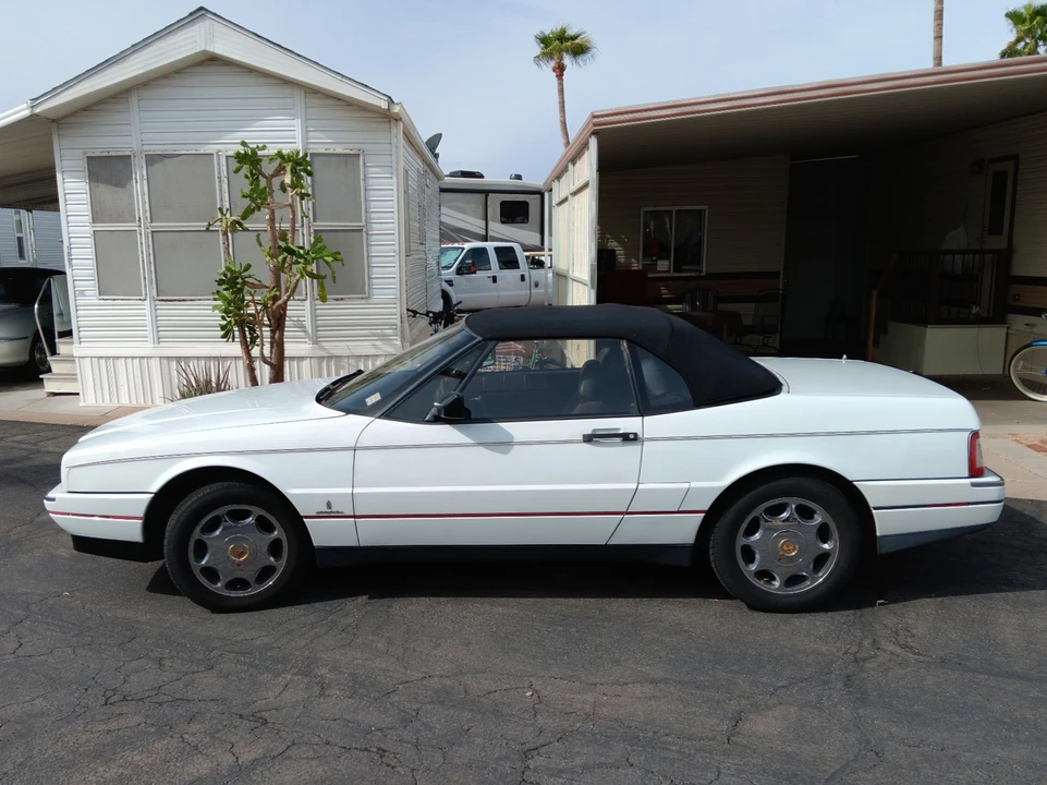 1992 Cadillac Allante - Image 3 of 31