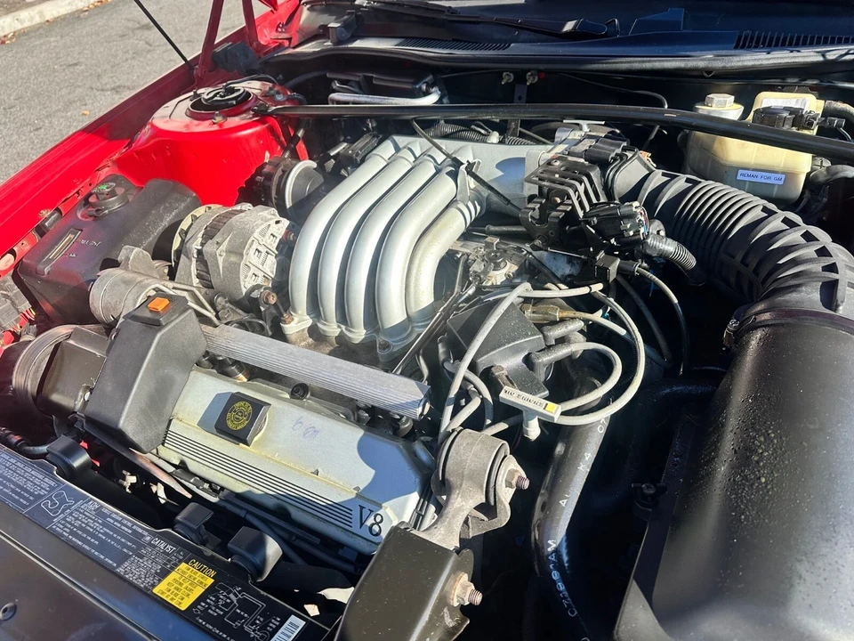 1992 Cadillac Allante - Image 15 of 20