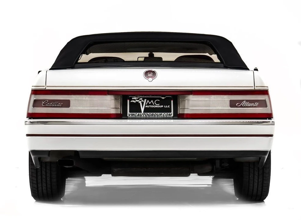 1992 Cadillac Allante - Image 10 of 12