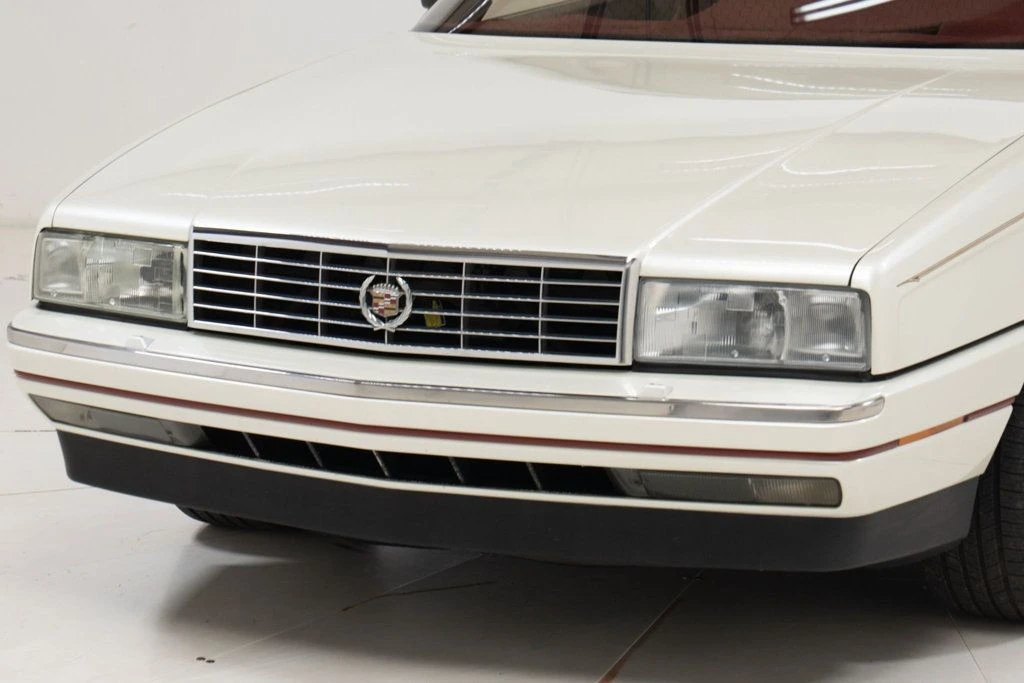 1992 Cadillac Allante - Image 11 of 12