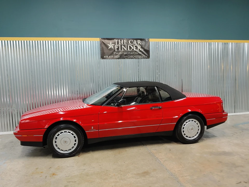 1992 Cadillac Allante - Image 17 of 31
