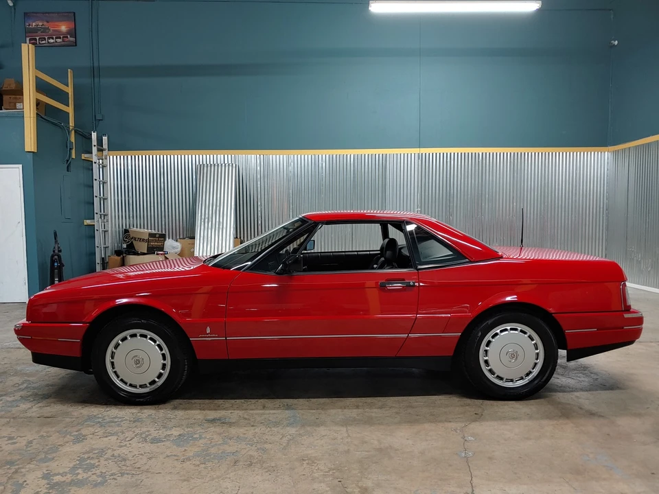 1992 Cadillac Allante - Image 20 of 31