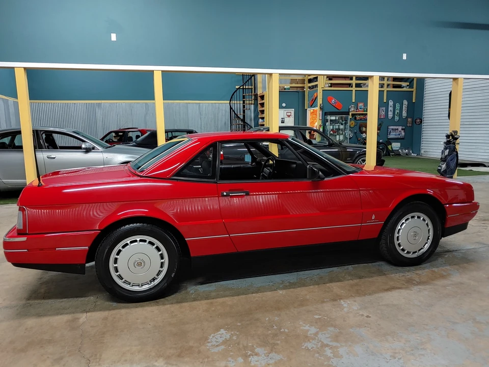 1992 Cadillac Allante - Image 2 of 31