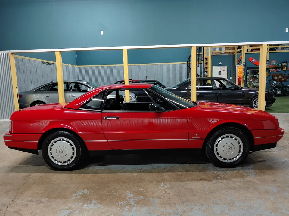 1992 Cadillac Allante - Image 3 of 31