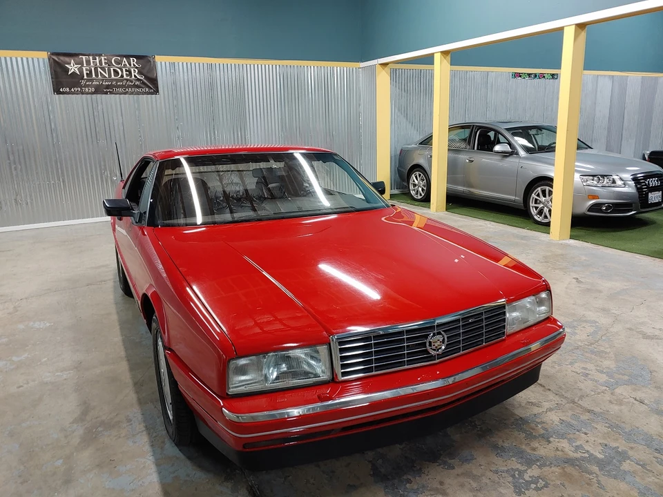1992 Cadillac Allante - Image 10 of 31