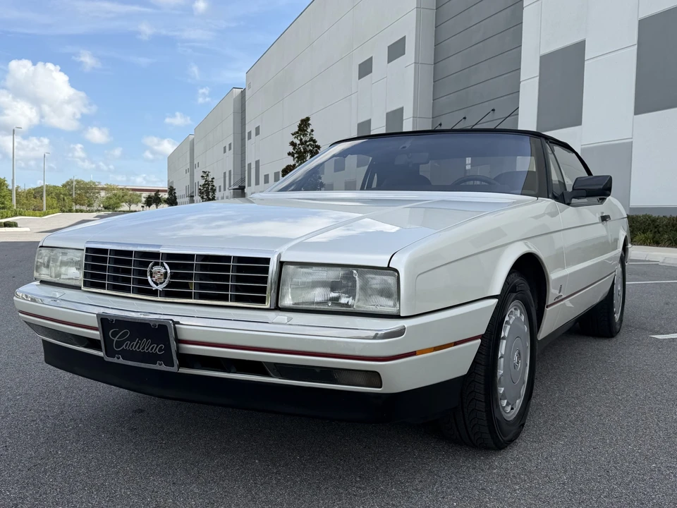 1992 Cadillac Allante - Image 19 of 31
