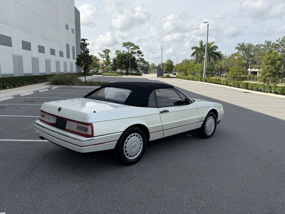 1992 Cadillac Allante - Image 31 of 31