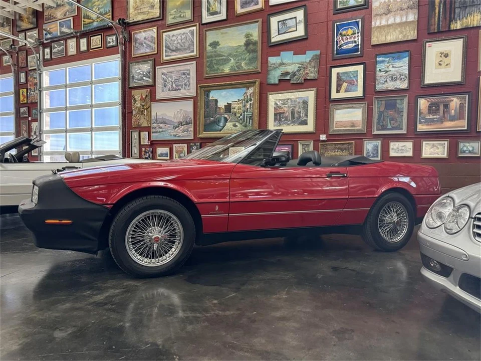 1992 Cadillac Allante - Image 3 of 17