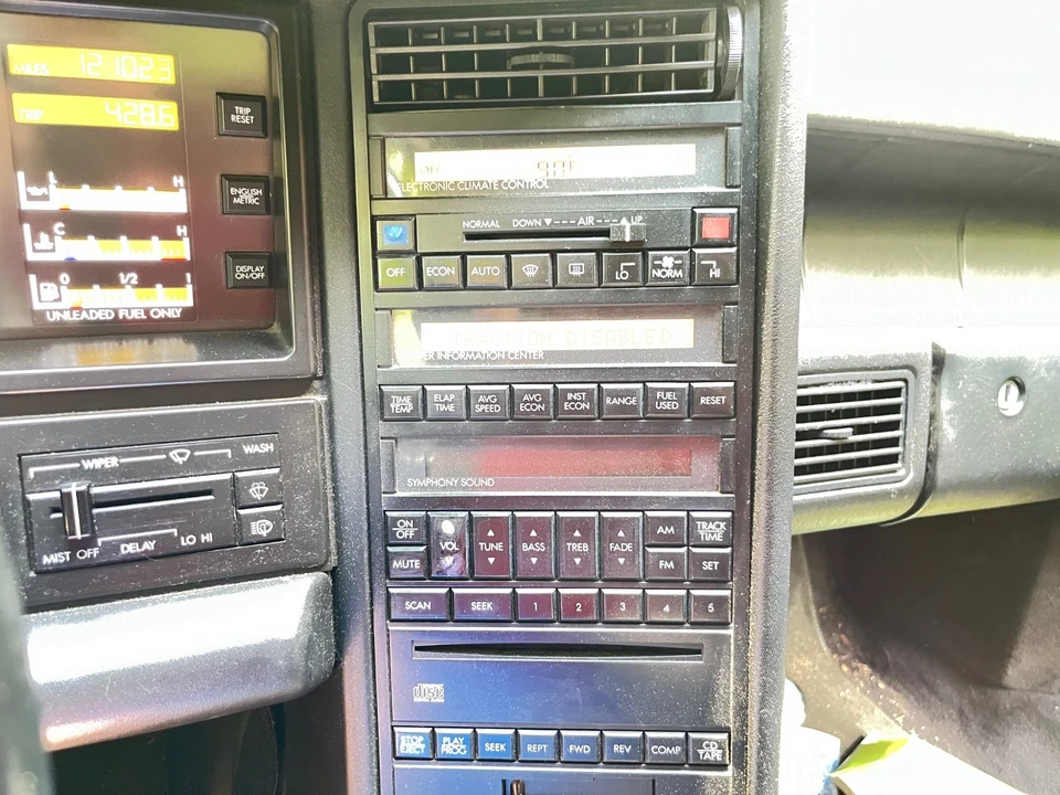 1992 Cadillac Allante - Image 7 of 16