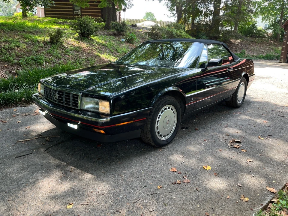 1992 Cadillac Allante - Image 3 of 16