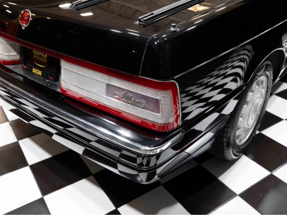 1992 Cadillac Allante - Image 19 of 31