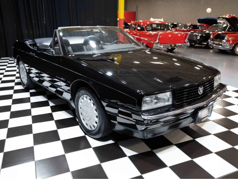 1992 Cadillac Allante - Image 12 of 31