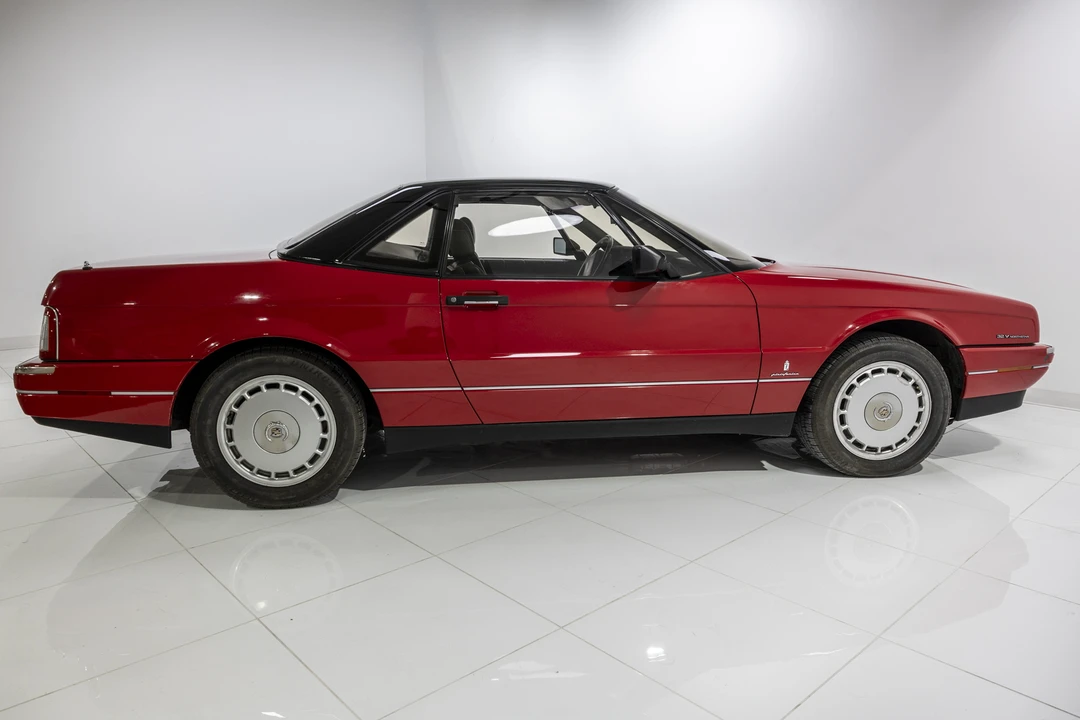 1992 Cadillac Allante - Image 7 of 31