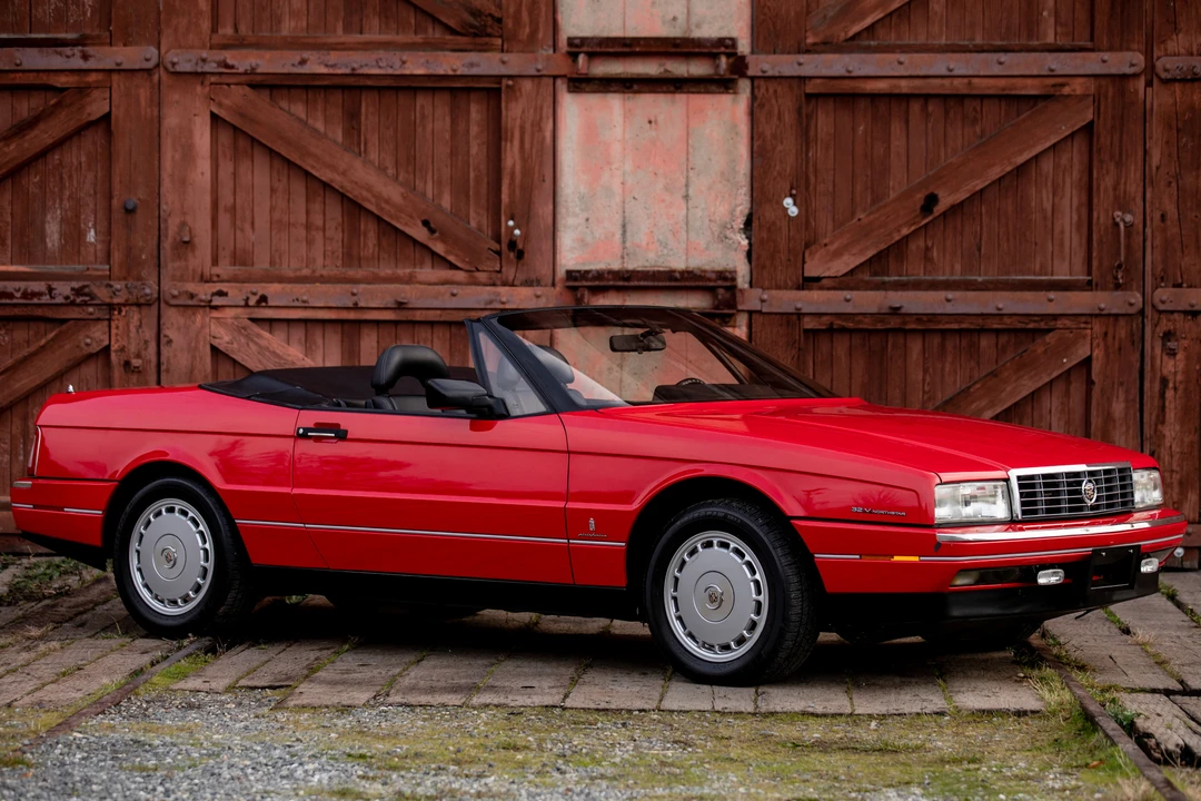1992 Cadillac Allante - Image 2 of 31