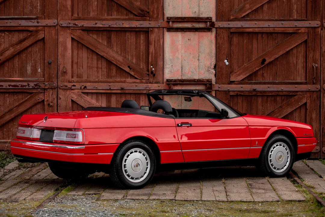 1992 Cadillac Allante - Image 14 of 31