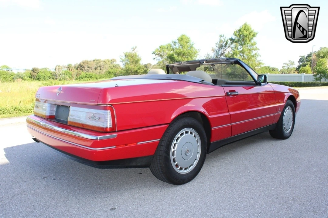 1992 Cadillac Allante - Image 10 of 12