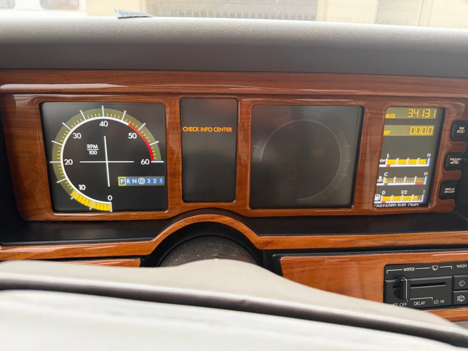 1992 Cadillac Allante - Image 14 of 18
