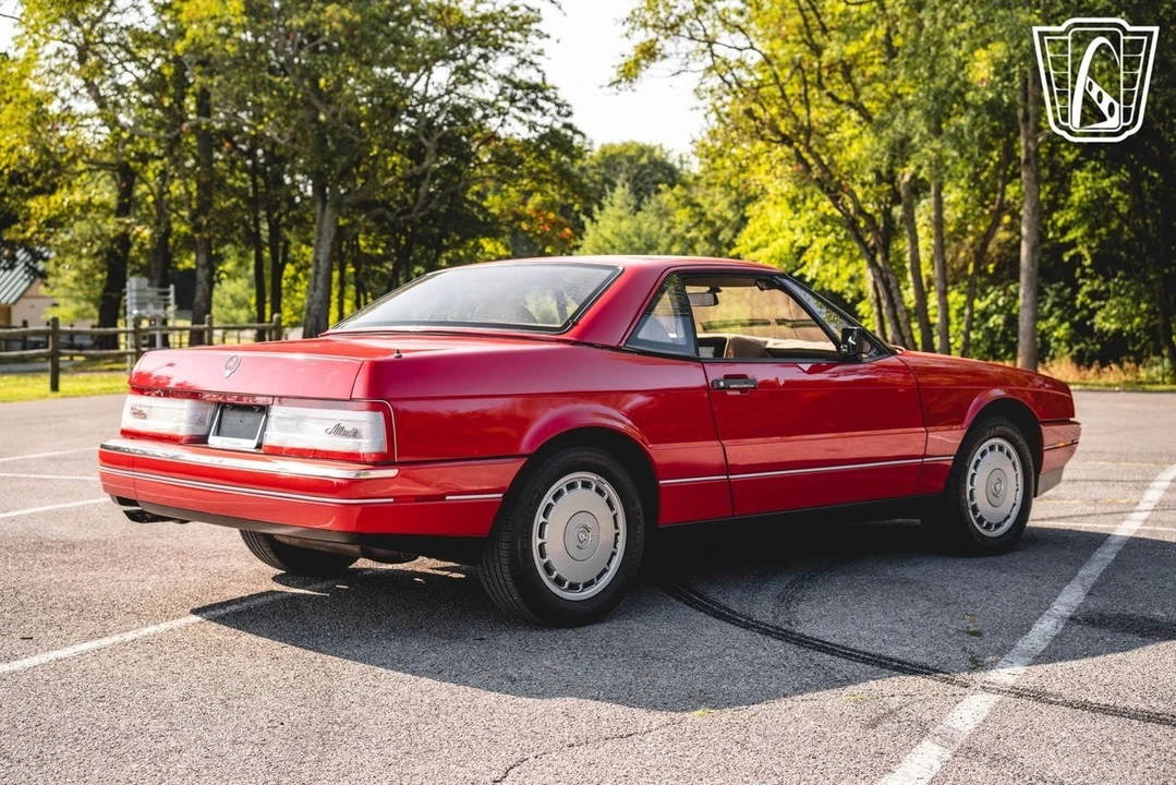 1992 Cadillac Allante - Image 18 of 21