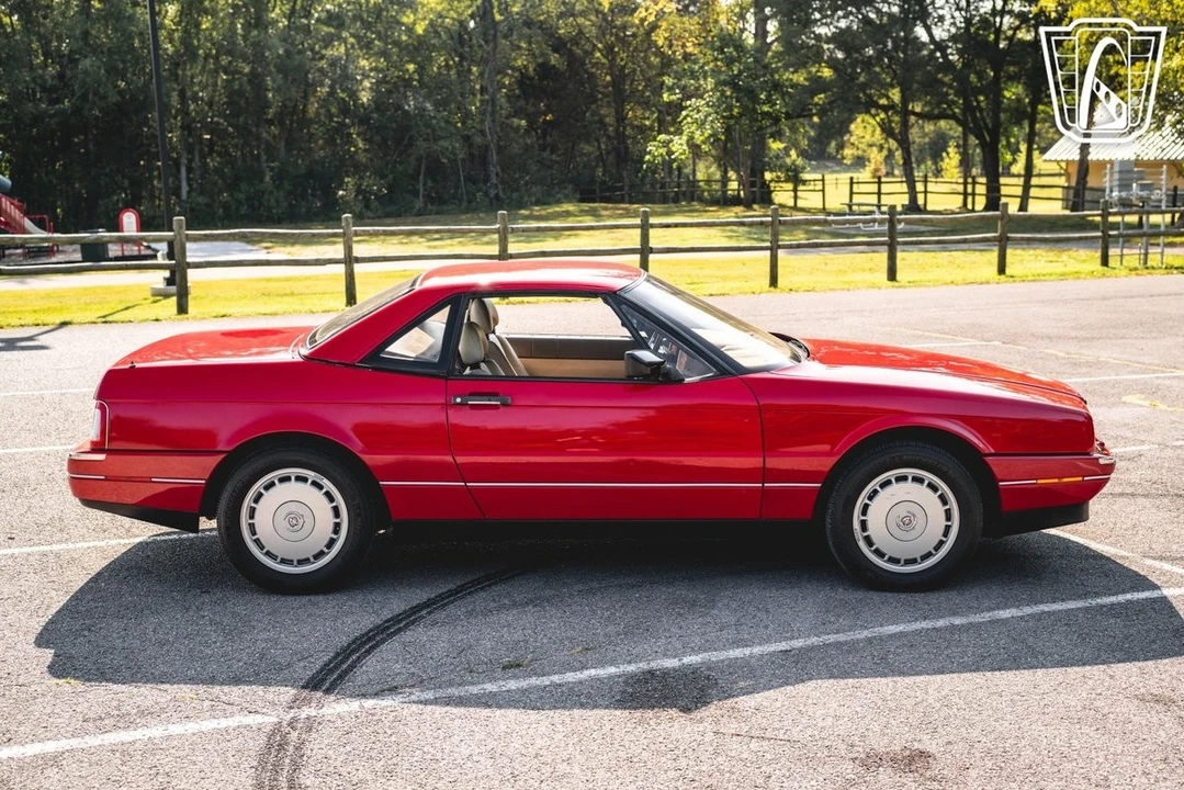 1992 Cadillac Allante - Image 20 of 21