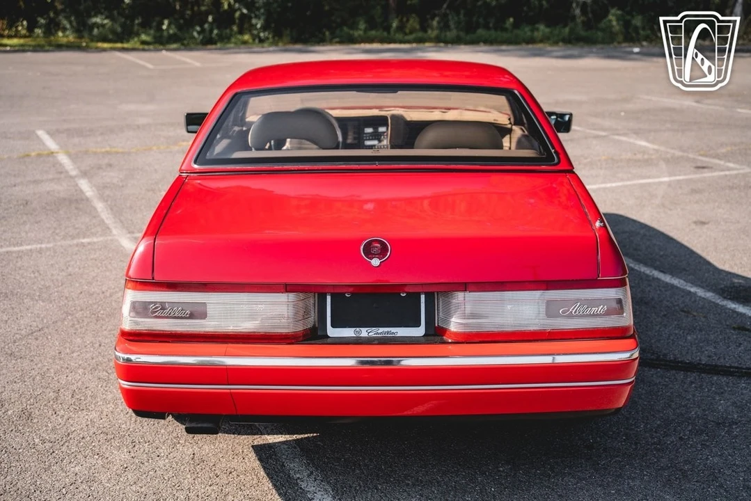 1992 Cadillac Allante - Image 14 of 21