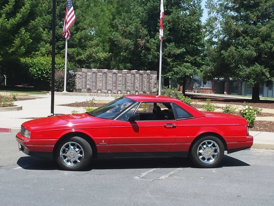 1992 Cadillac Allante - Image 9 of 9