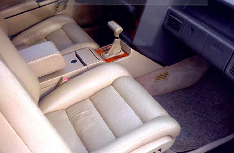 1992 Cadillac Allante - Image 4 of 8