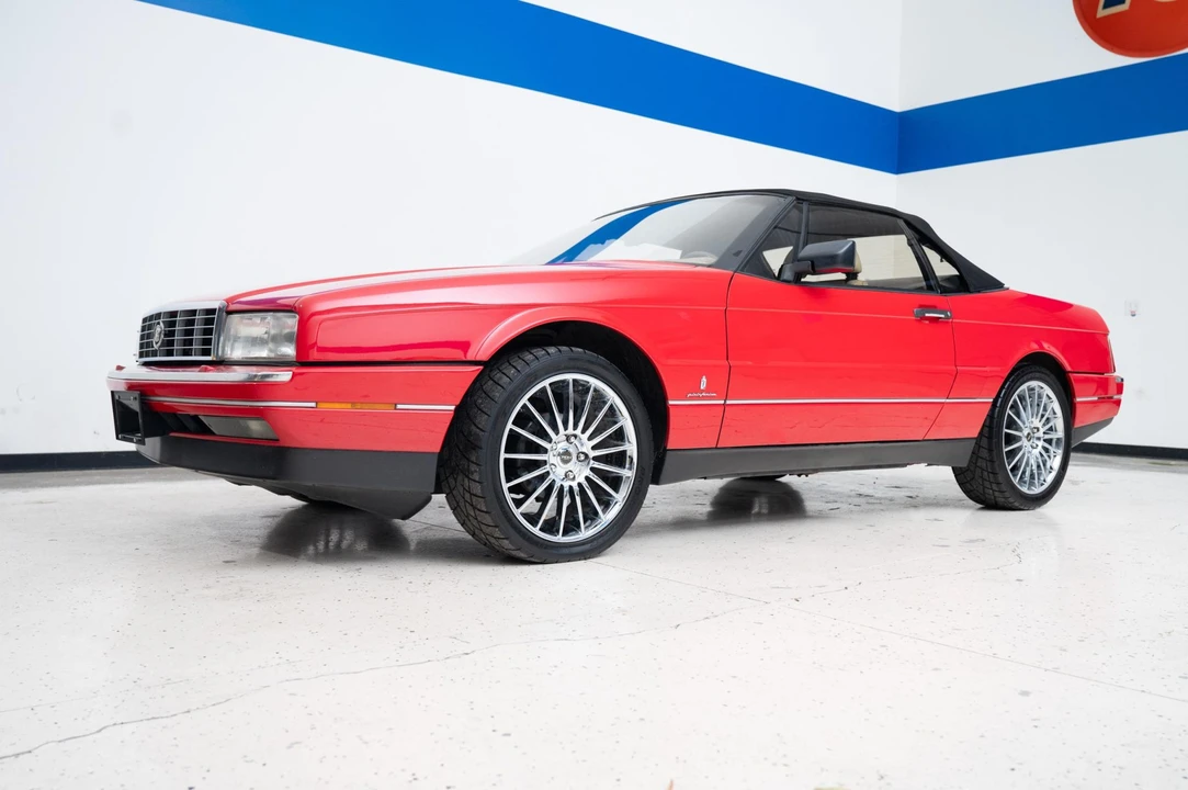 1992 Cadillac Allante - Image 7 of 31