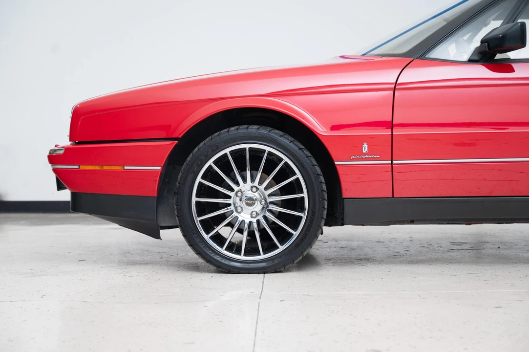 1992 Cadillac Allante - Image 19 of 31