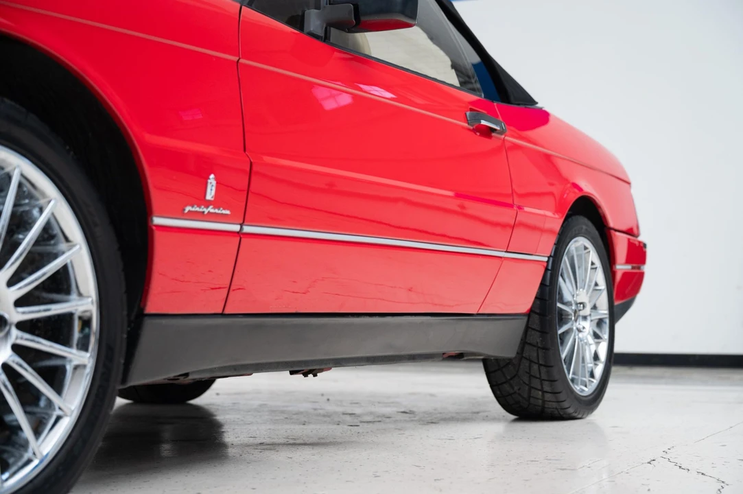 1992 Cadillac Allante - Image 29 of 31