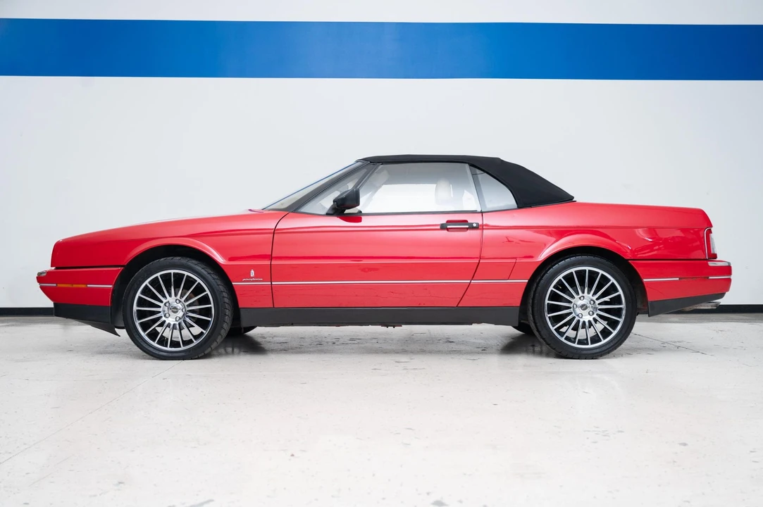 1992 Cadillac Allante - Image 18 of 31
