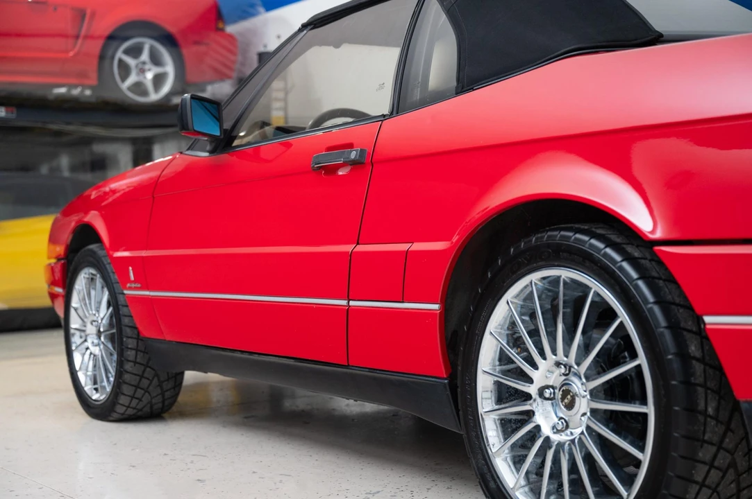 1992 Cadillac Allante - Image 28 of 31