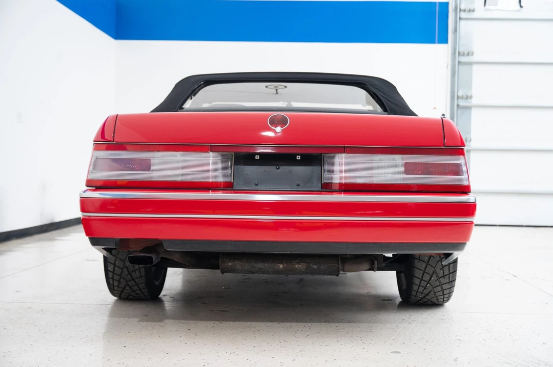 1992 Cadillac Allante - Image 16 of 31