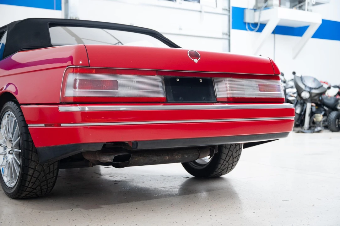 1992 Cadillac Allante - Image 26 of 31