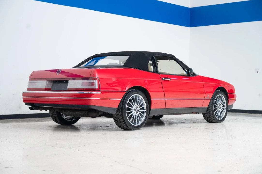 1992 Cadillac Allante - Image 14 of 31