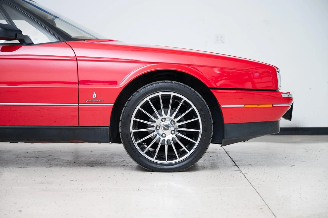 1992 Cadillac Allante - Image 22 of 31
