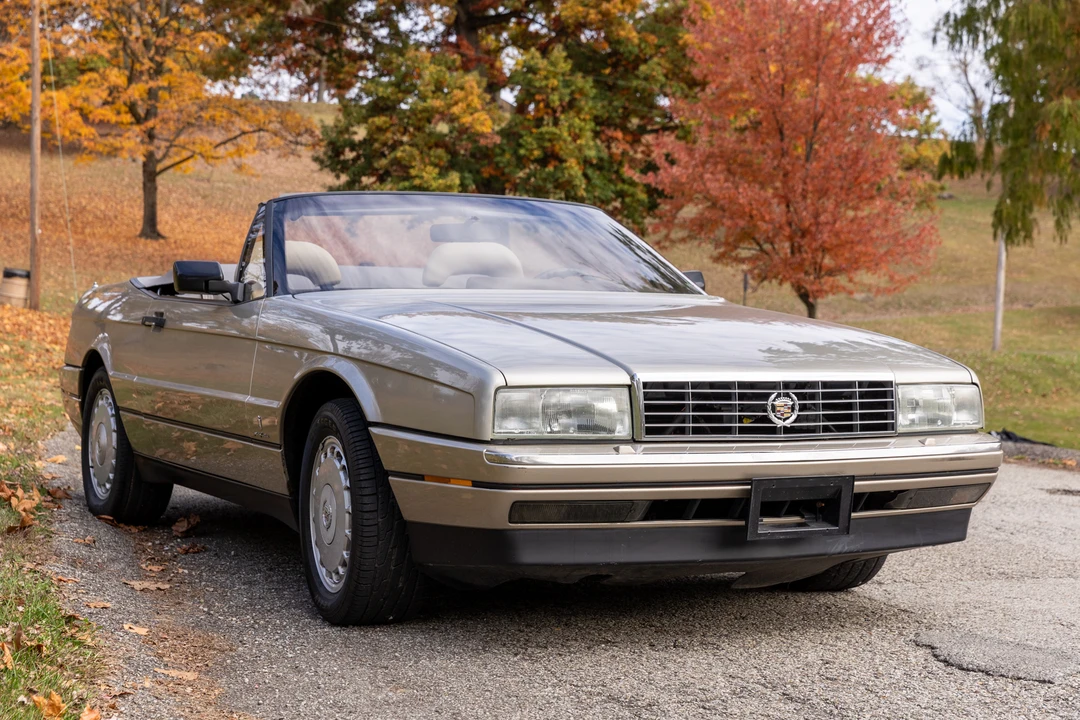 1992 Cadillac Allante - Image 3 of 31