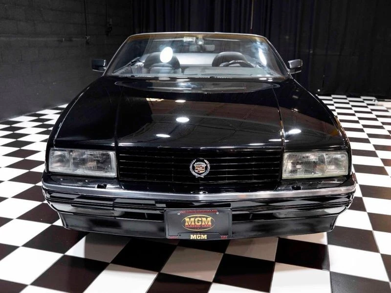 1992 Cadillac Allante - Image 11 of 12